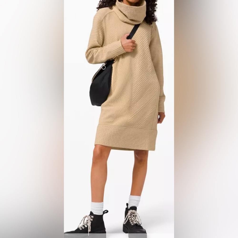 Lululemon On Repeat Dress